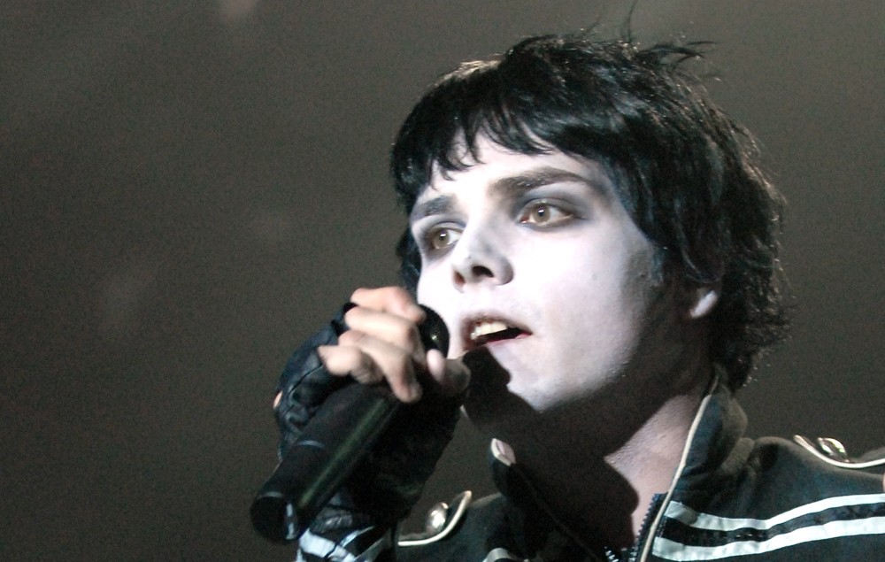 Gerard Way performing with My Chemical Romance during the band's 'Black Parade' era
