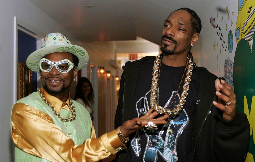 Bishop Don "Magic" Juan and Snoop Dogg