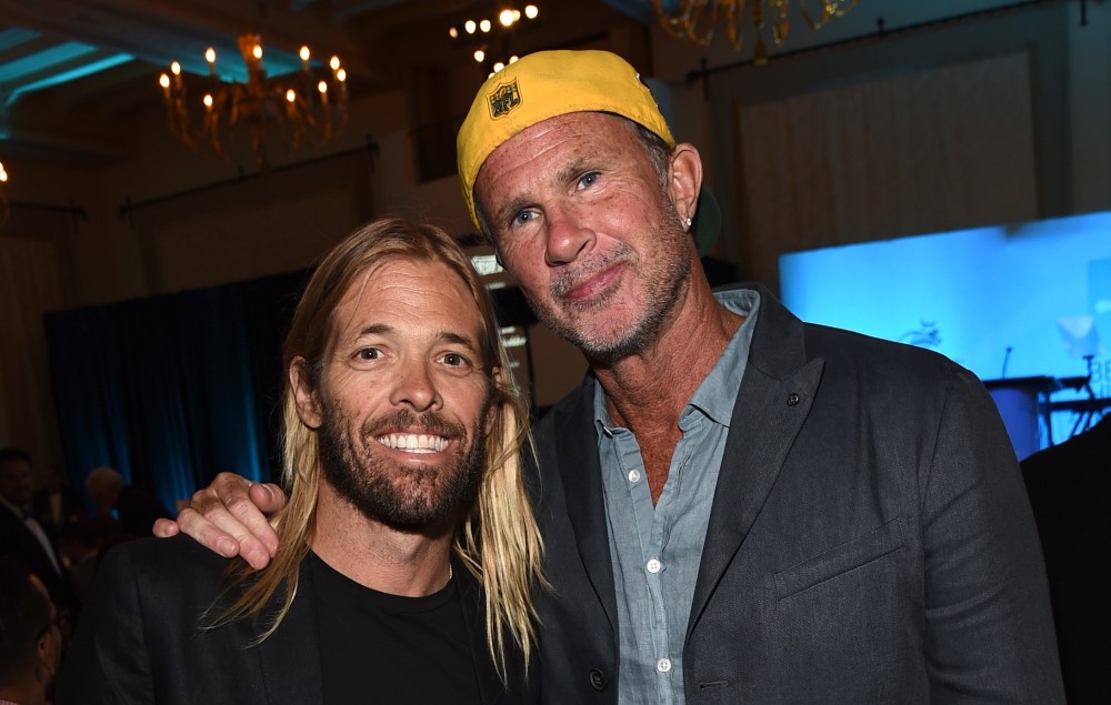 Taylor Hawkins and Chad Smith