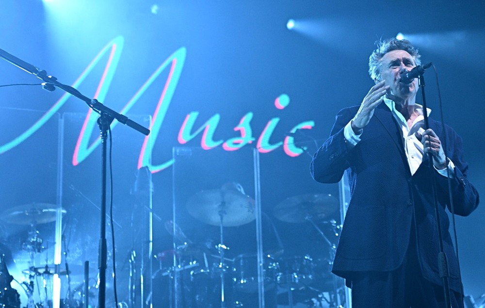 Bryan Ferry performing live on-stage with Roxy Music in September 2022