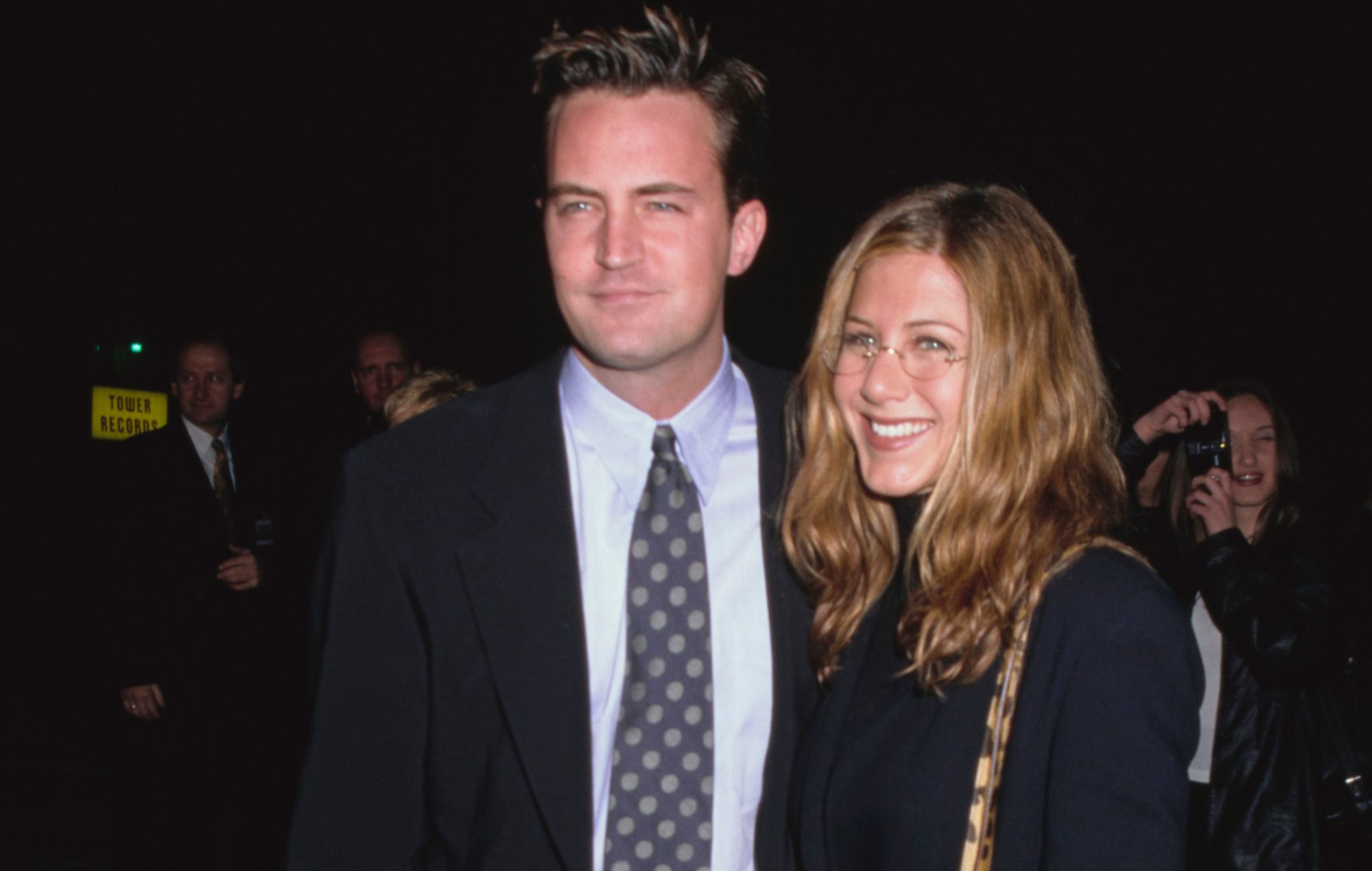 Matthew Perry and Jennifer Aniston in 1998
