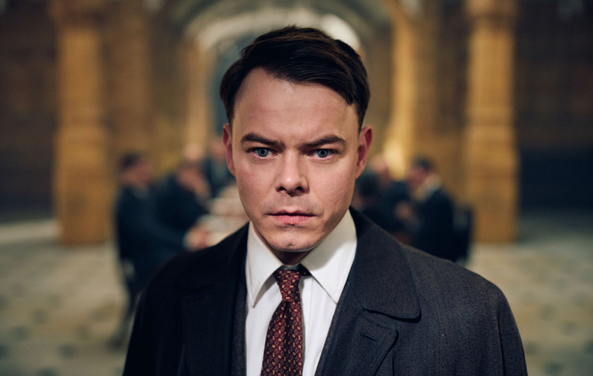 Peaky Blinders: First Look at Charlie Heaton in New 1950s Chapter