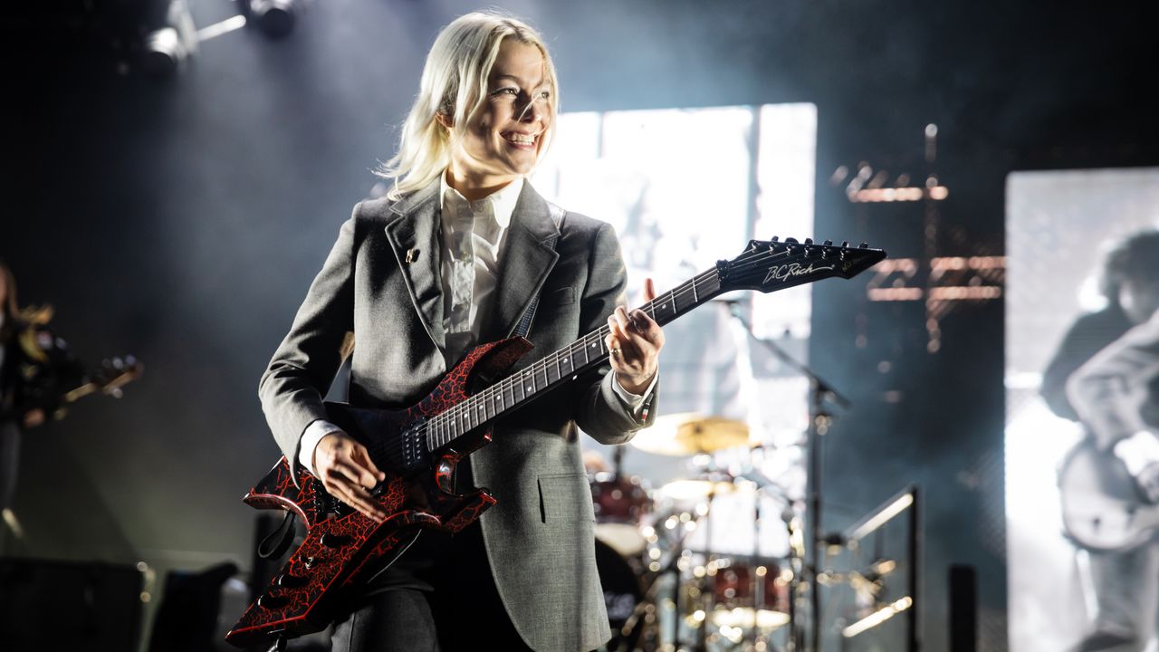 Phoebe Bridgers Debuts New Music at Intimate Roswell Show